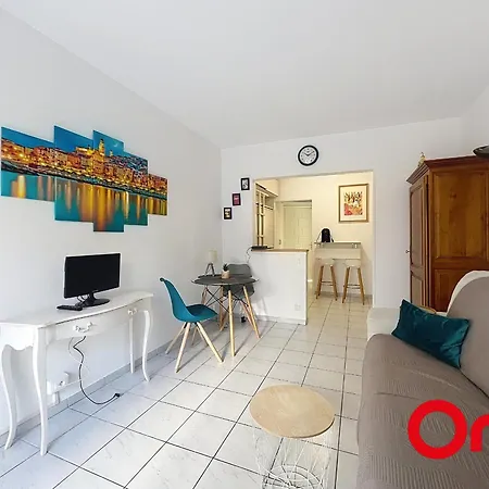 Climatise Avec Parking A 2 Pas Des Plages - Fr-1-647-46 Apartment *
